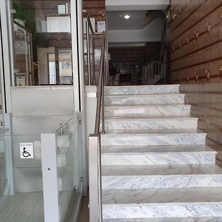 Vista Praia 16- Wifi, Remodelado, 80Mt Praia Quarteira Bagian luar foto