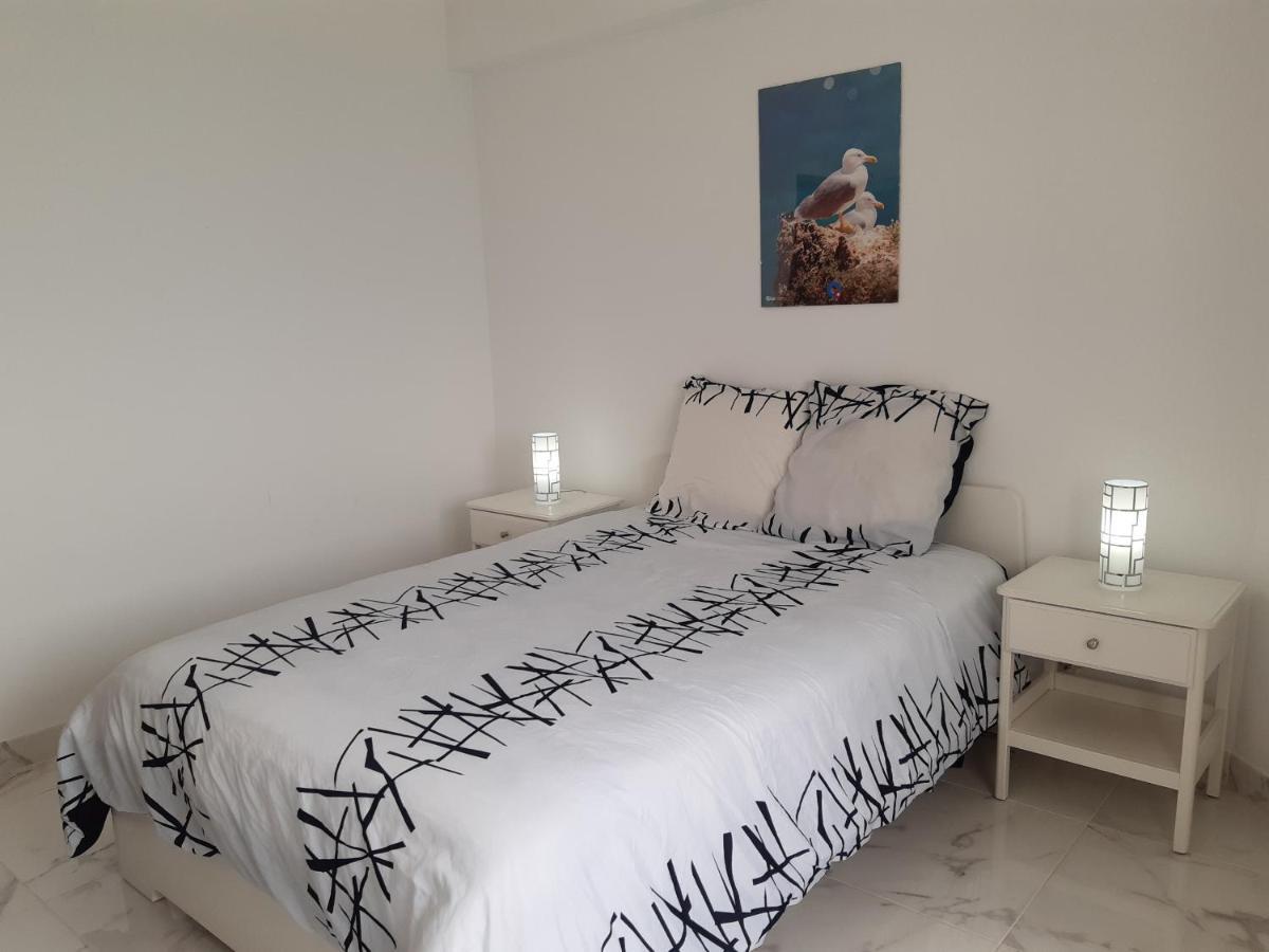 Vista Praia 16- Wifi, Remodelado, 80Mt Praia Quarteira Bagian luar foto