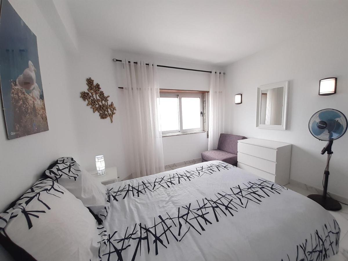 Vista Praia 16- Wifi, Remodelado, 80Mt Praia Quarteira Bagian luar foto
